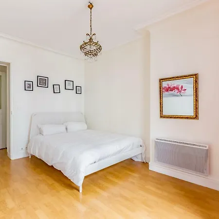 20 - Design Flat Pere Lachaise Appartamento Parigi